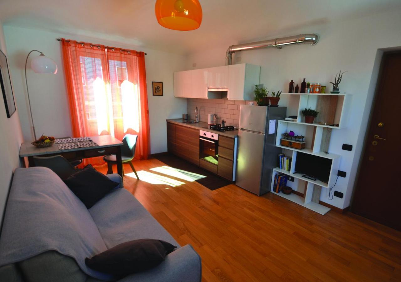 Casa Nel Borgo Vicinissima Al Centro Di Torino Apartment Exterior photo